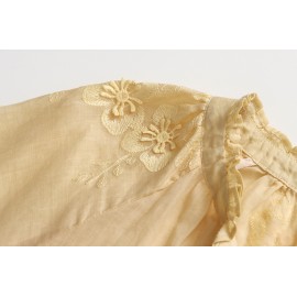 Light Oxygen Gentle 100 Ramie Stringy Selvedge Lace up Machine Embroidery Lantern Sleeve Shirt